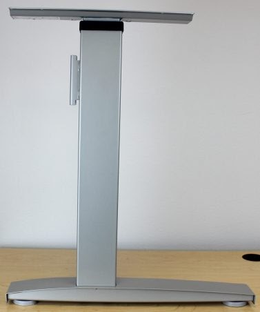 The aluminum table legs of the Bonita